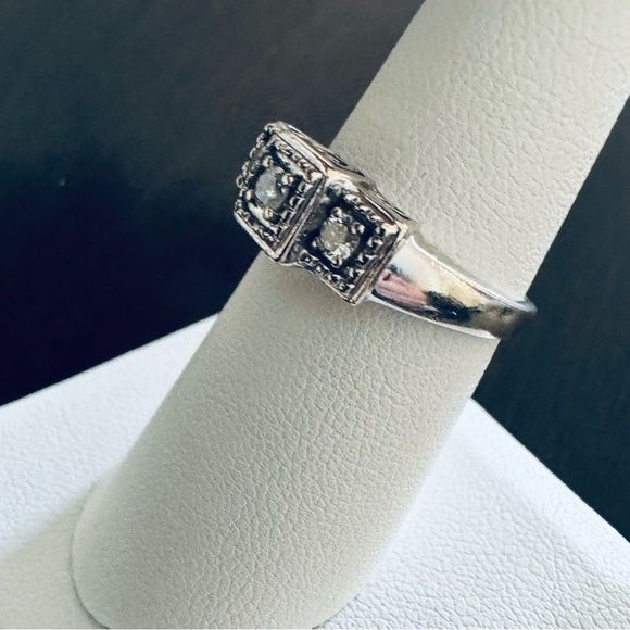 Vintage 14K White Gold Art Deco Diamond Square Raised Scrollwork Ring size 7 - Picture 5 of 8